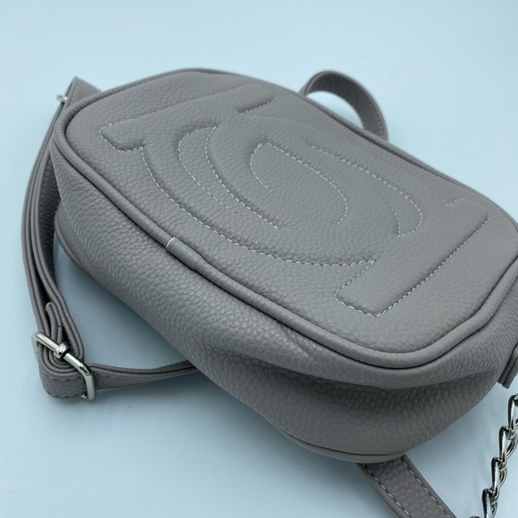 Bebe Gray crossbody purse - Picture 8 of 11